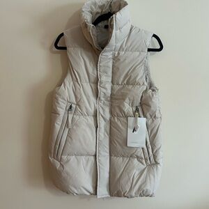 All in Motion Cream Puffer Vest